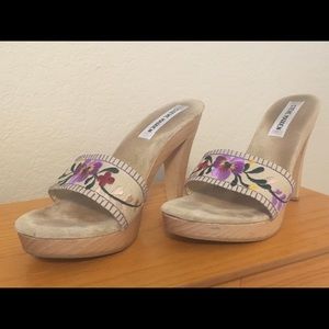 Steve Madden Wooden heels/mules